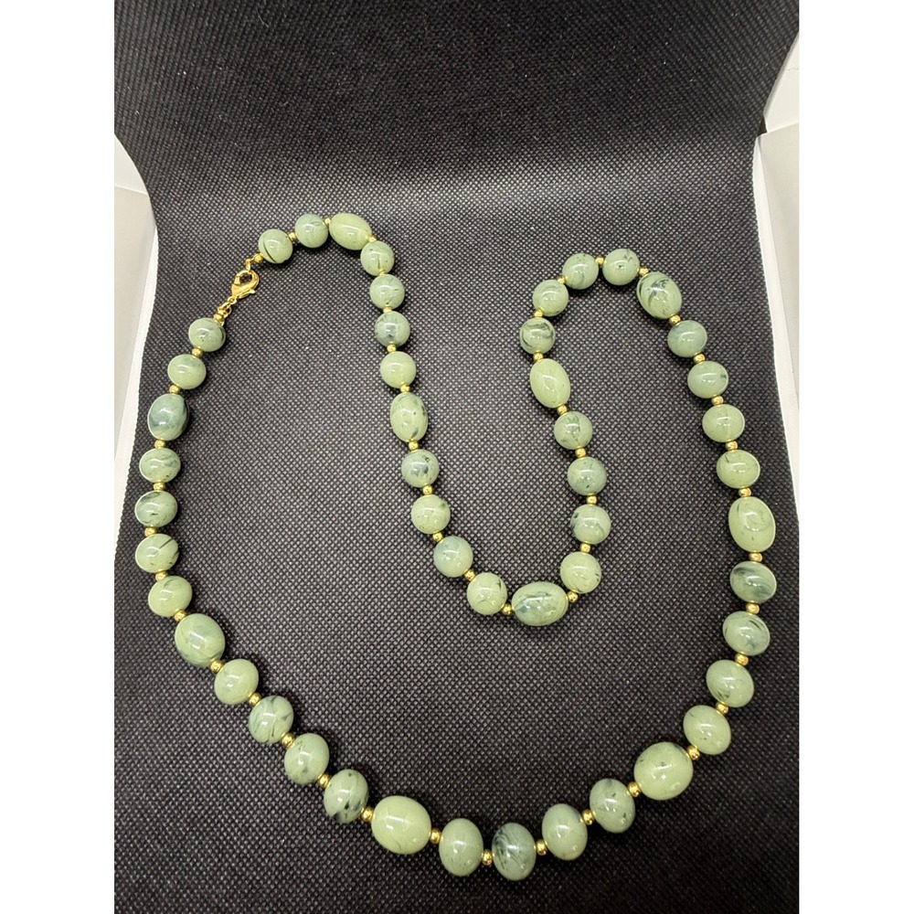 Joan Rivers Faux Jade Marbled Green Bead Necklace Gold Tone Spacers Vintage Look
